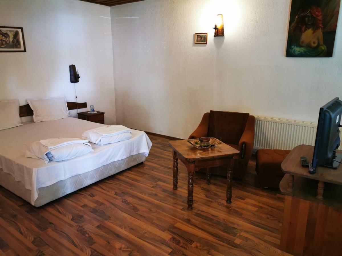 Комплекс Валера Hotel Gabarevo Luaran gambar